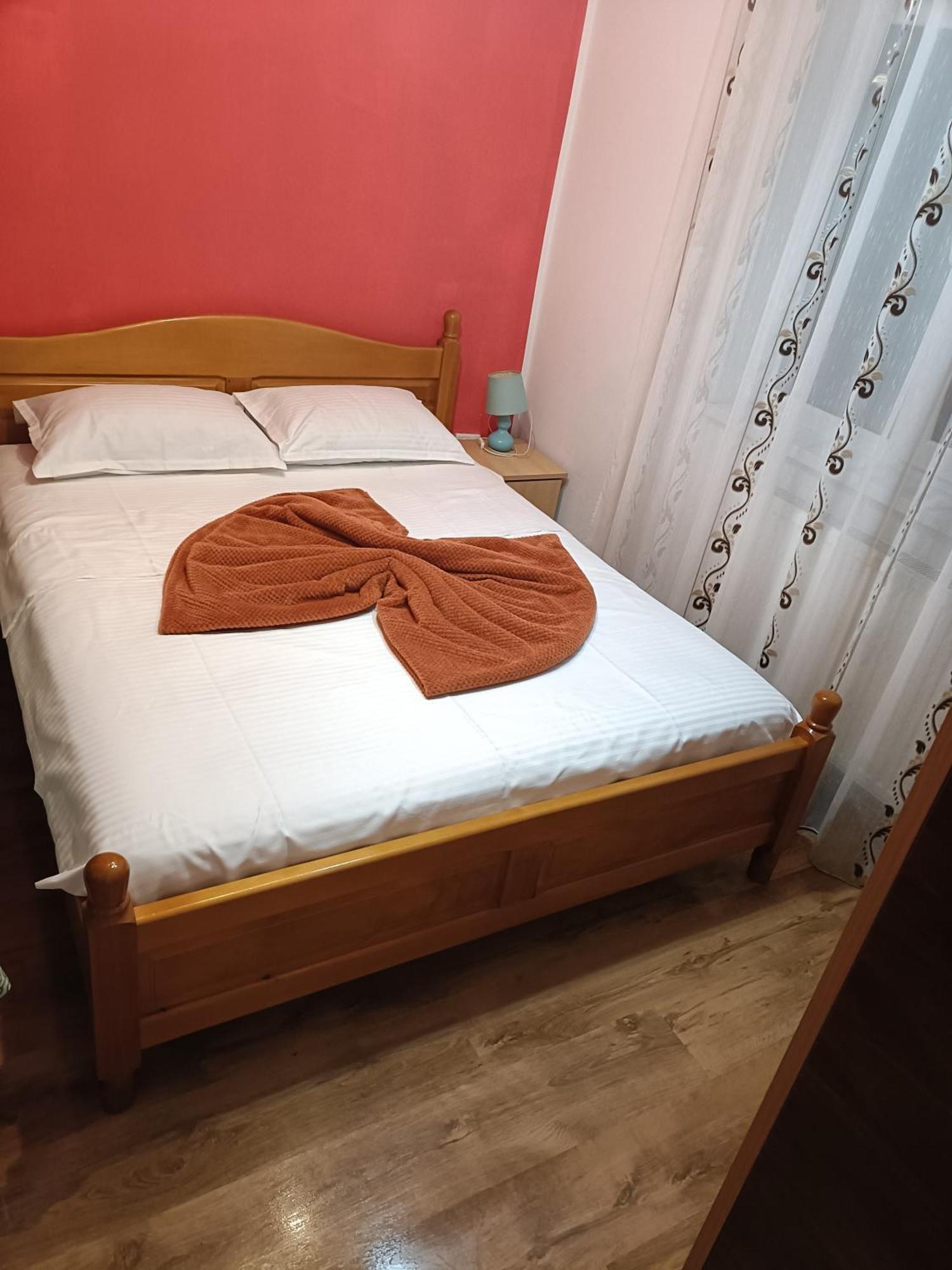 Apartament Nemira Slănic-Moldova Habitación foto